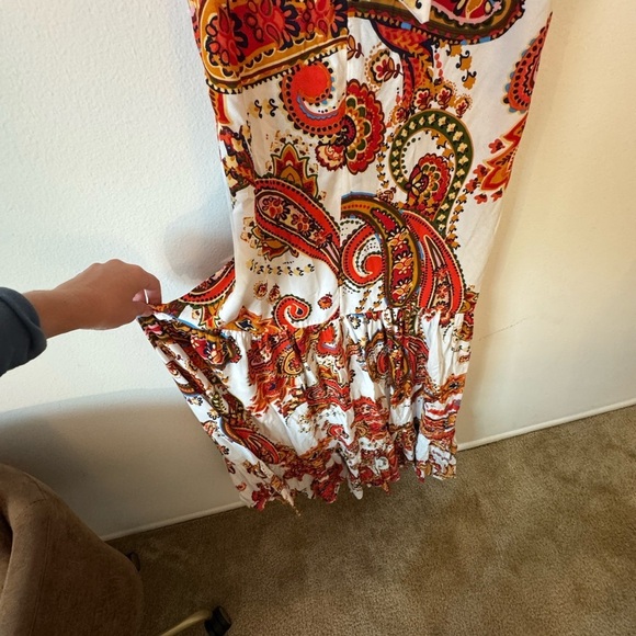 NWT Vince Camuto Ivory and Red Paisley High Neck Dress Size L - Picture 6 of 11